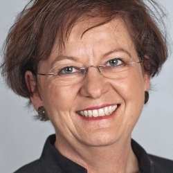 Corina Casanova
